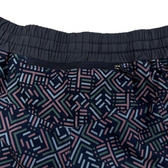 Patagonia Women's Nine Trails Geometric Pattern Navy Running Shorts Blue Size S - Picture 8 of 9